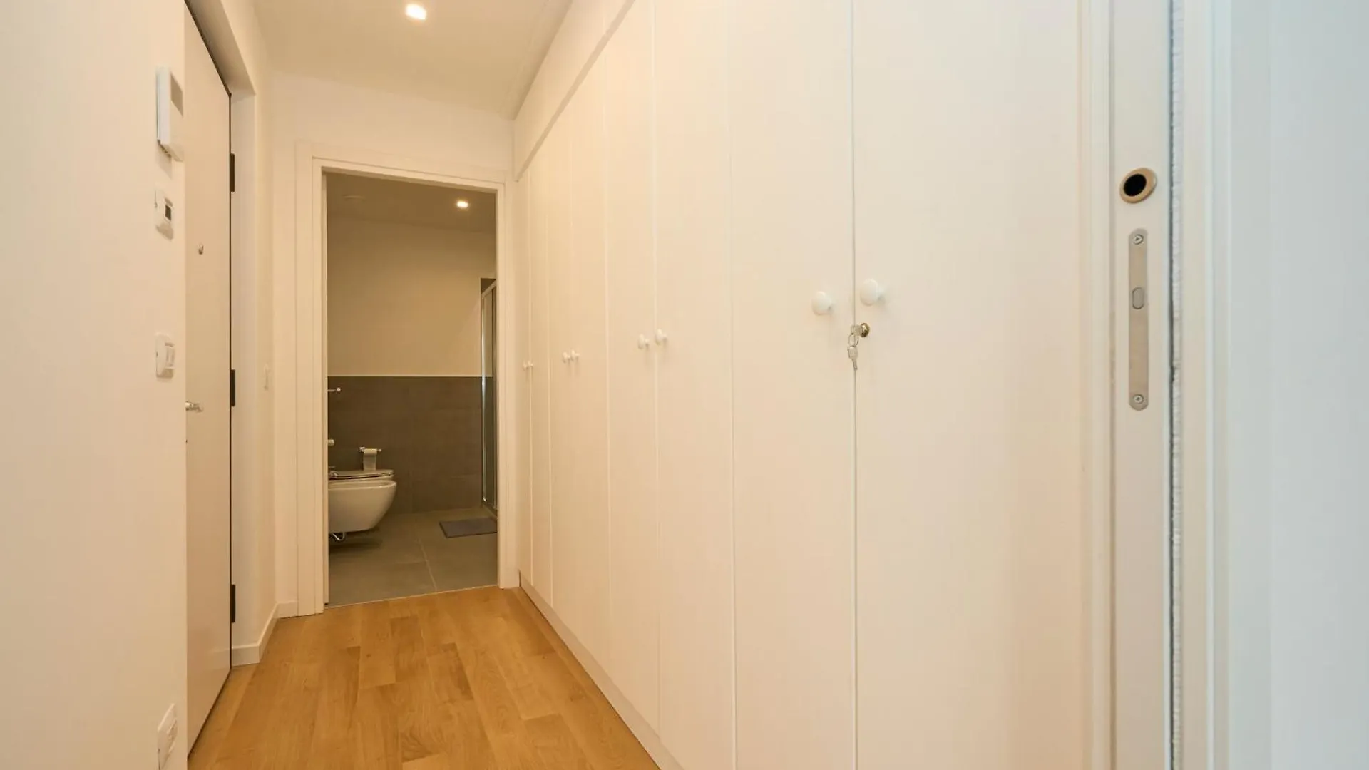 Luxury Design Suite - 20 Minutes From Duomo-Navigli Milano Lägenhet