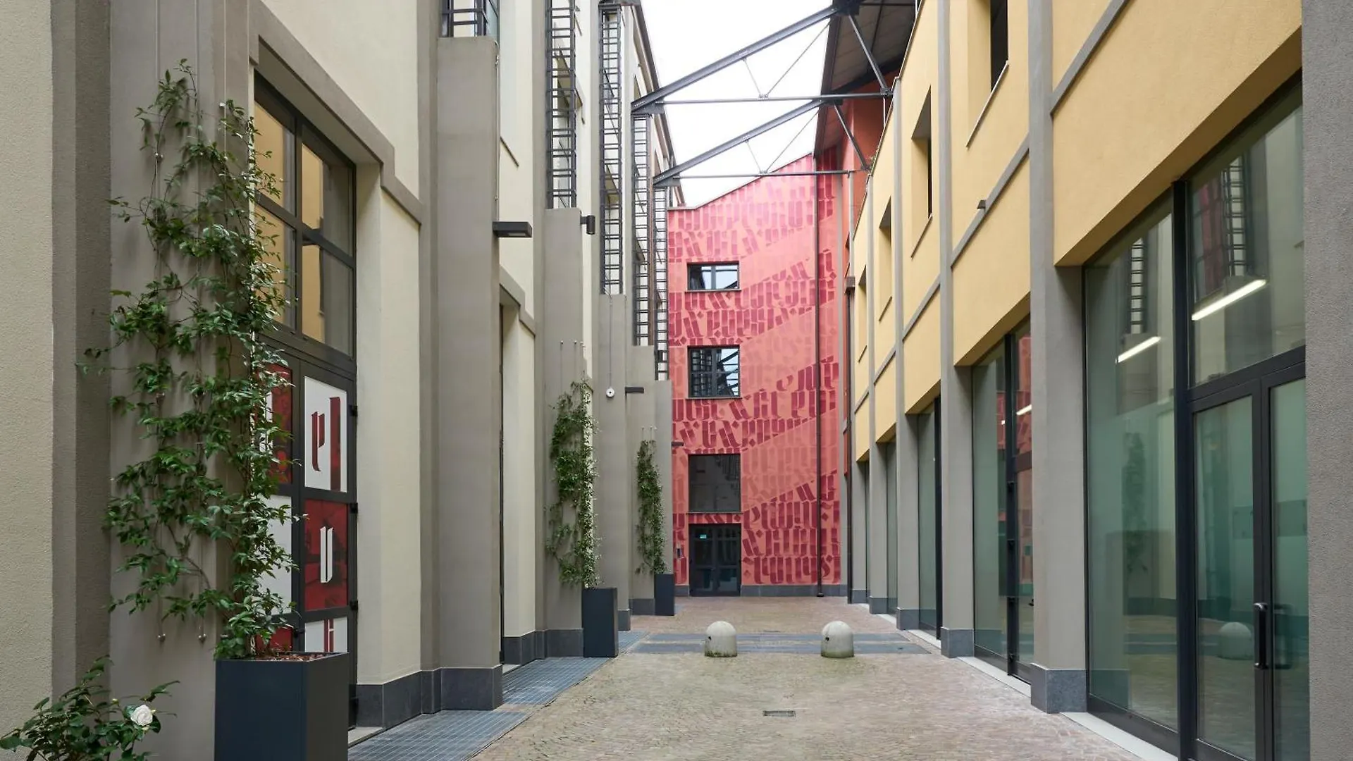 Apartment Luxury Design Suite - 20 Minutes From Duomo-Navigli Milan